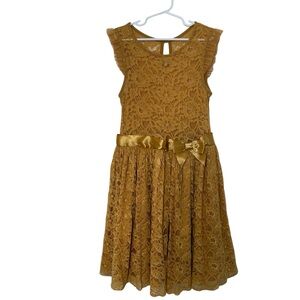 Zenzi Girls Sleeveless w/ Ruffled Shoulders, Accent Satin Bow, Lace Dress, Gold